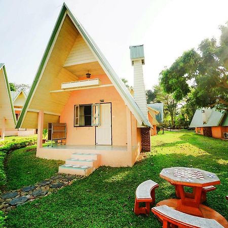 Touch Star Resort Chom Thong Exterior foto