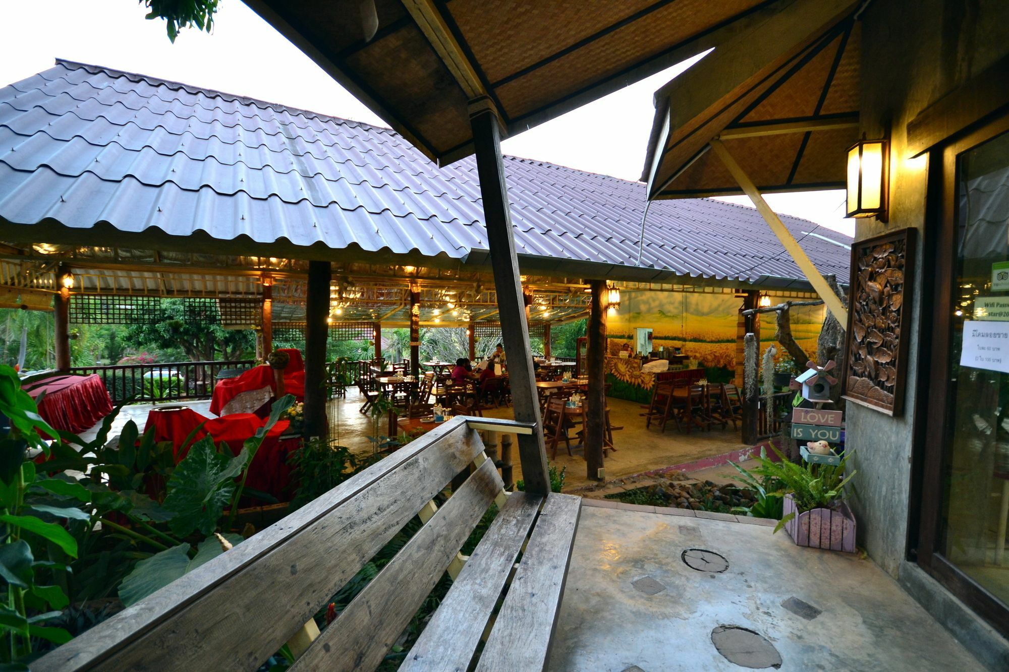 Touch Star Resort Chom Thong Exterior foto